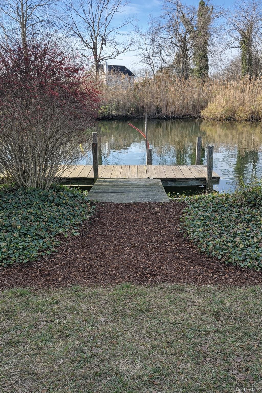 40 Alton Road Babylon, NY 11702 - Photo 41 of 41 Dock with a water view