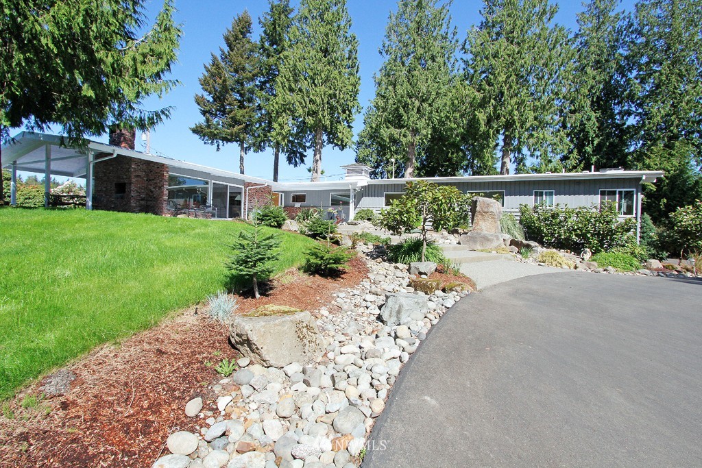 19200 Southeast Lake Youngs Road Renton, WA 98058 - Photo 1 of 15