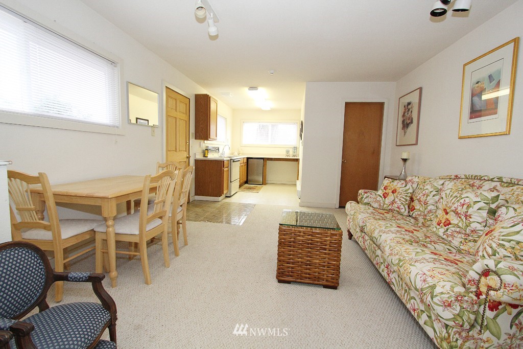 19200 Southeast Lake Youngs Road Renton, WA 98058 - Photo 15 of 15