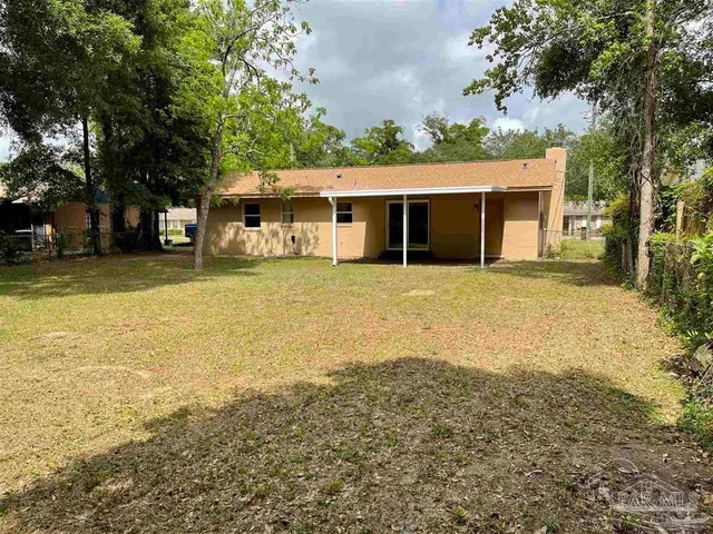 $1,800 | 6975 Woodley Drive, Pensacola, FL 32503