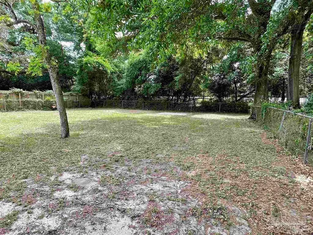 $1,800 | 6975 Woodley Drive, Pensacola, FL 32503