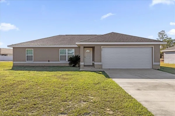 $225,000 | 162 Malauka Run, Ocklawaha, FL 32179