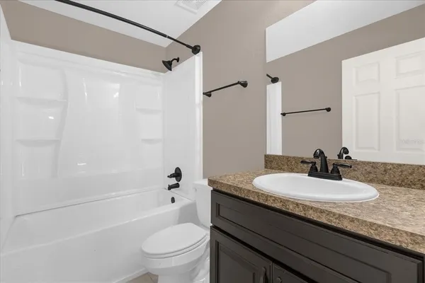 $225,000 | 162 Malauka Run, Ocklawaha, FL 32179