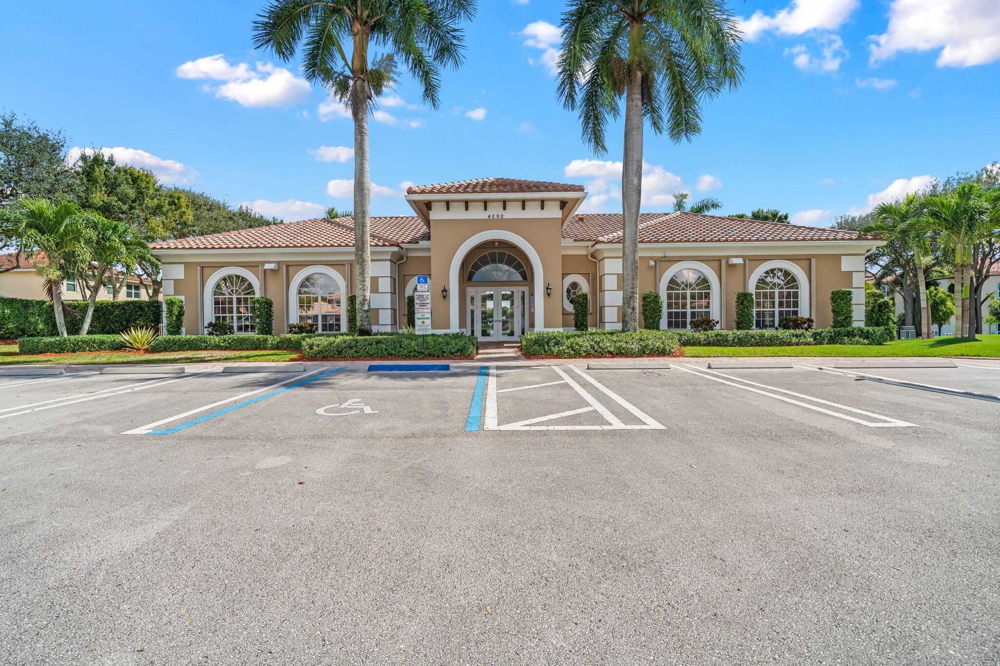 11071 Laurel Walk Road Wellington, FL 33449 - Photo 37 of 45 38-web-or-mls-DSC02412