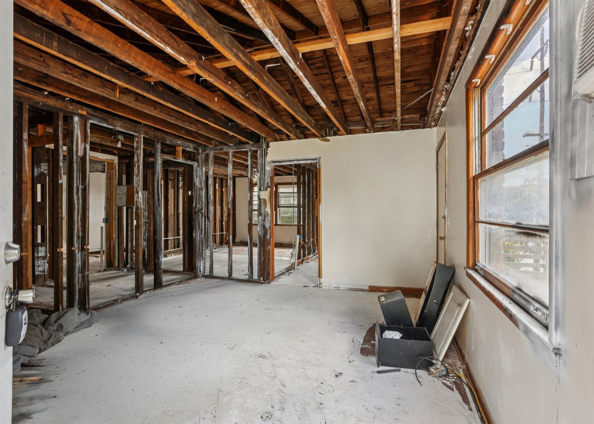 1102 Dew Street Nashville, TN 37206 - Photo 3 of 24