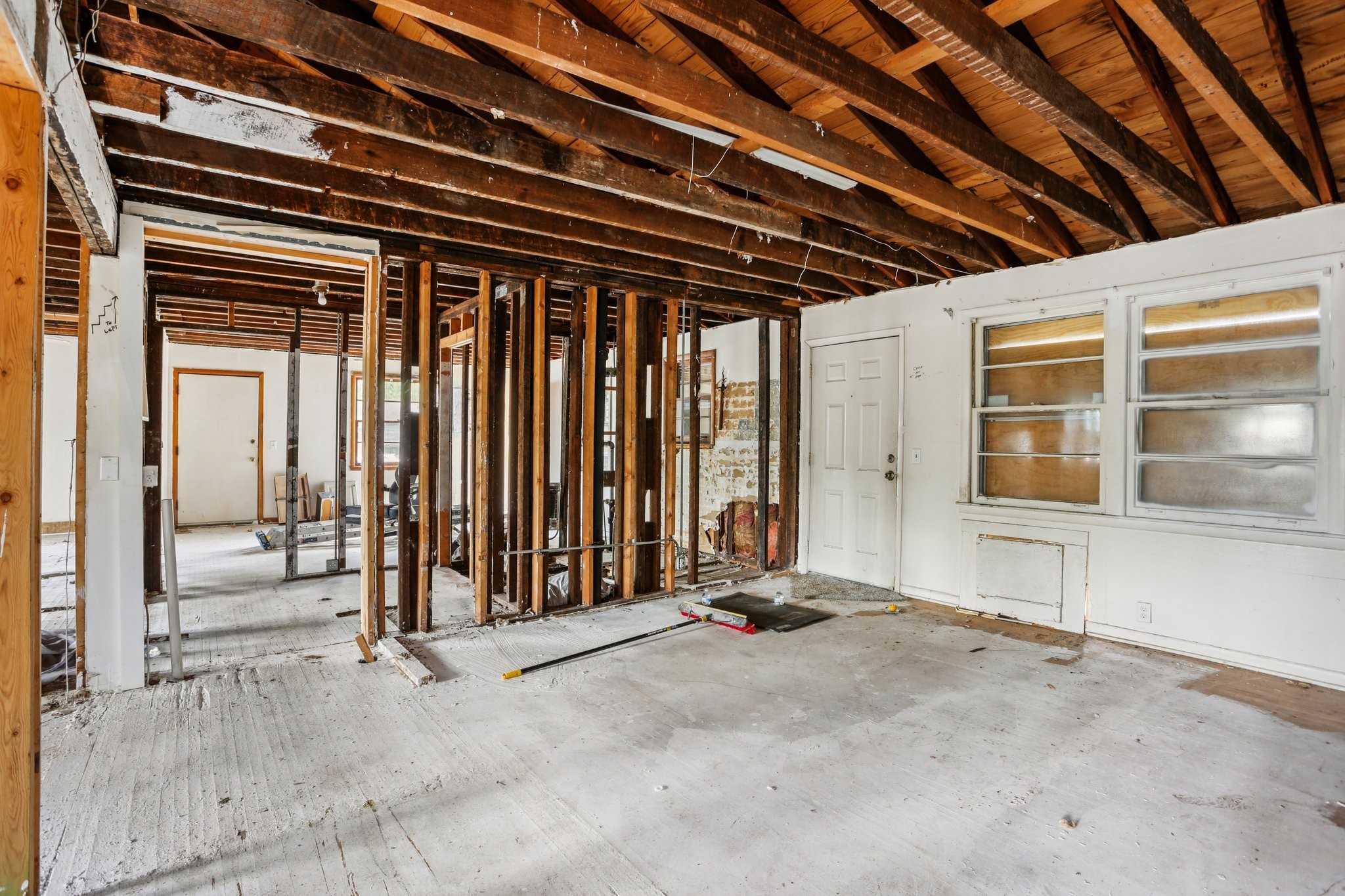 1102 Dew Street Nashville, TN 37206 - Photo 9 of 24