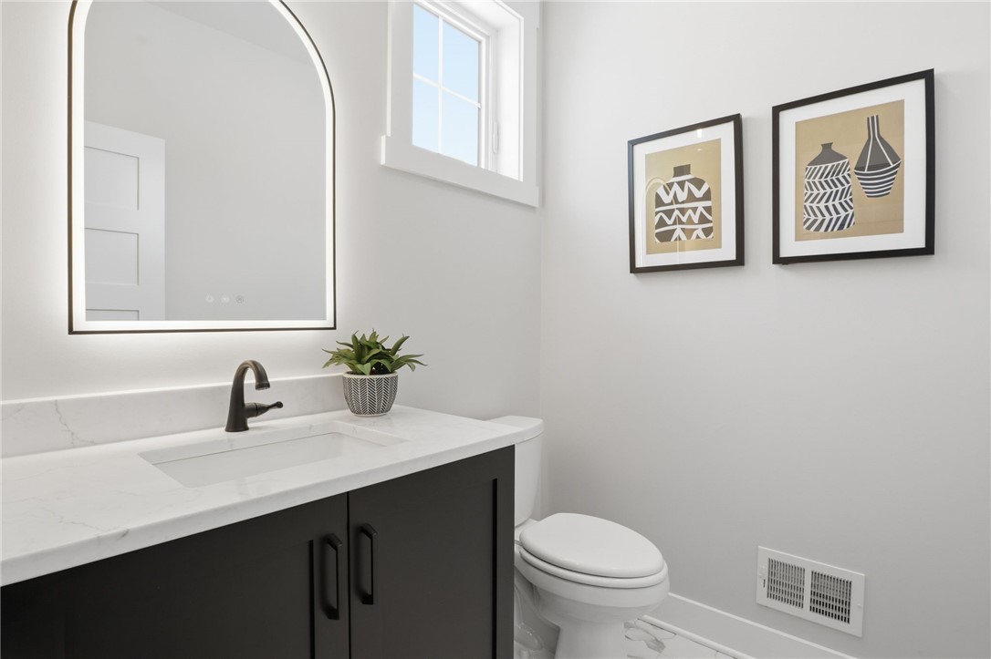 347 Rumford Road Greece, NY 14626 - Photo 18 of 26