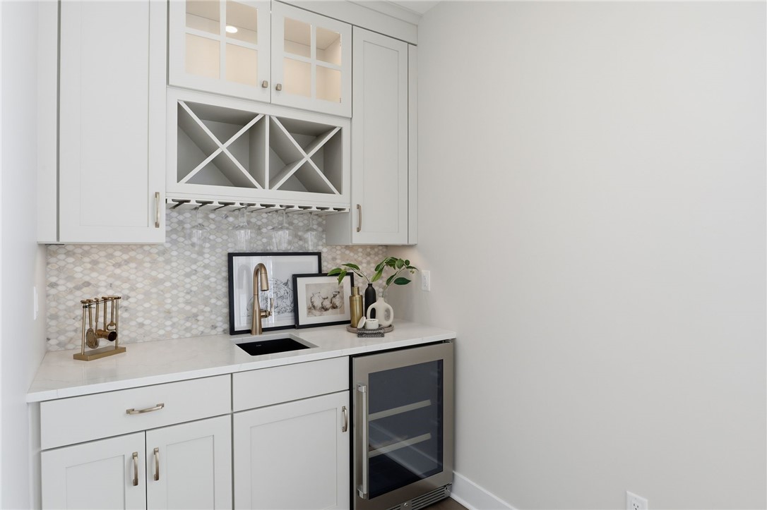 347 Rumford Road Greece, NY 14626 - Photo 25 of 26