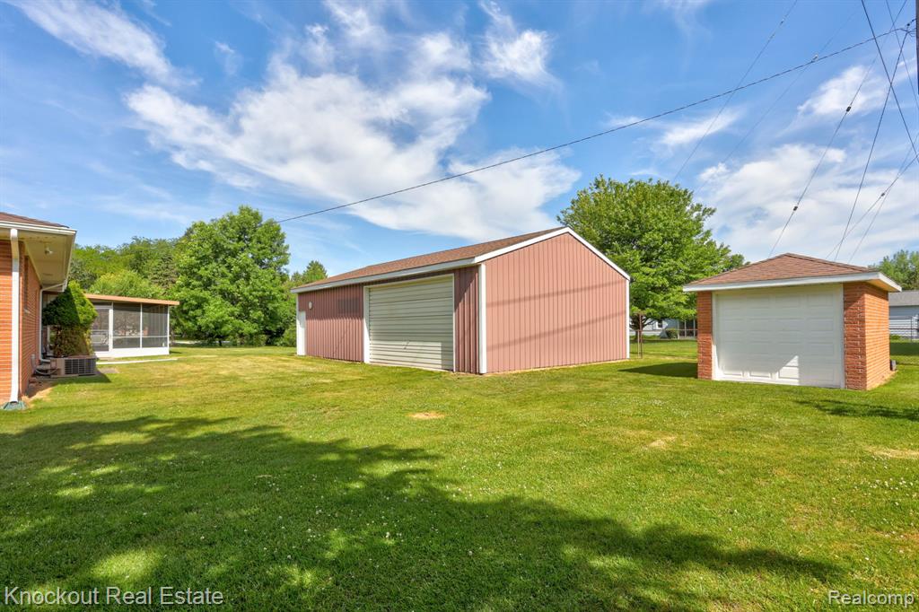 5992 Dubois Road Vassar, MI 48768 - Photo 2 of 59