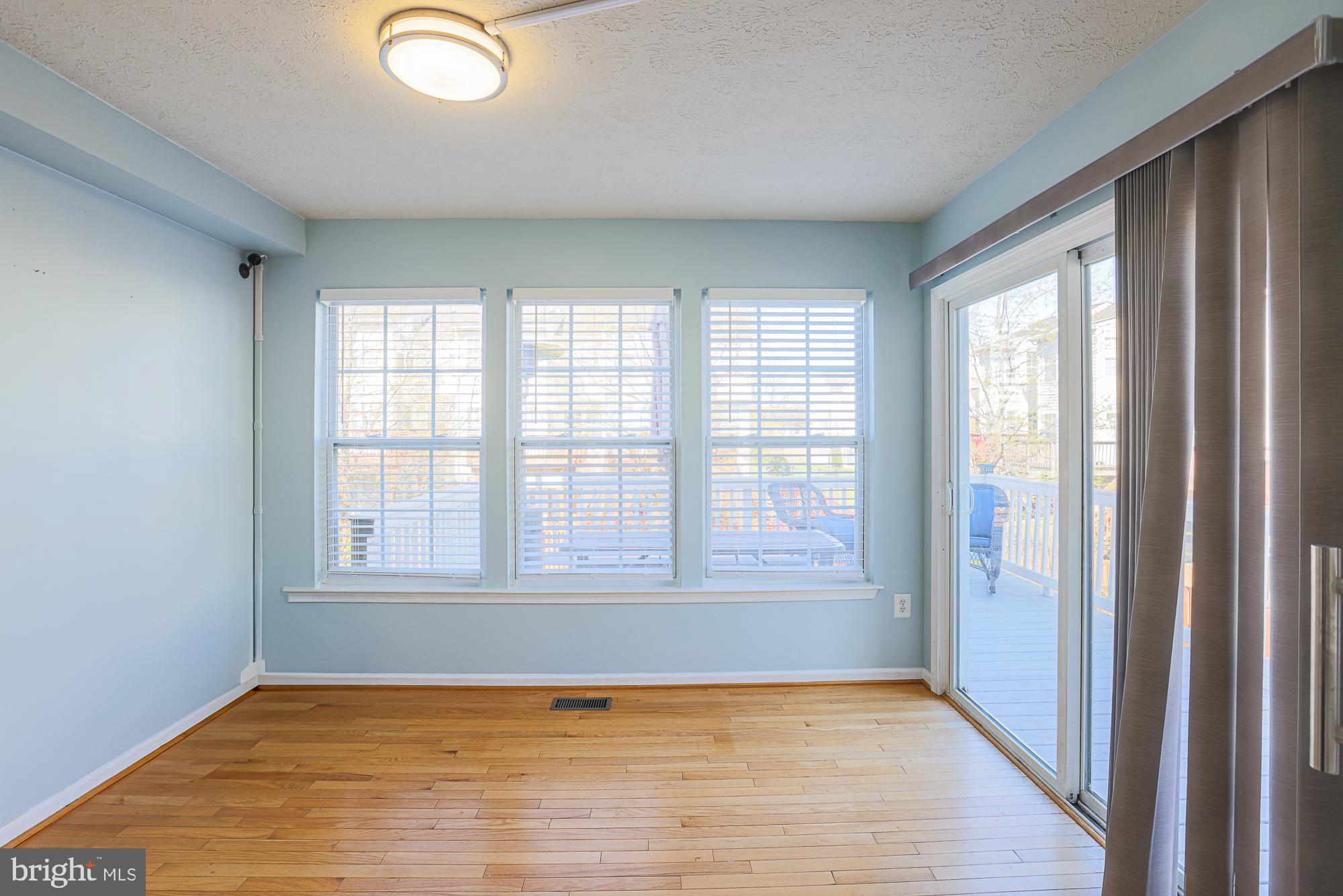 907 Tipton Road Middle River, MD 21220 - Photo 13 of 46 Sunroom Upper Level 1