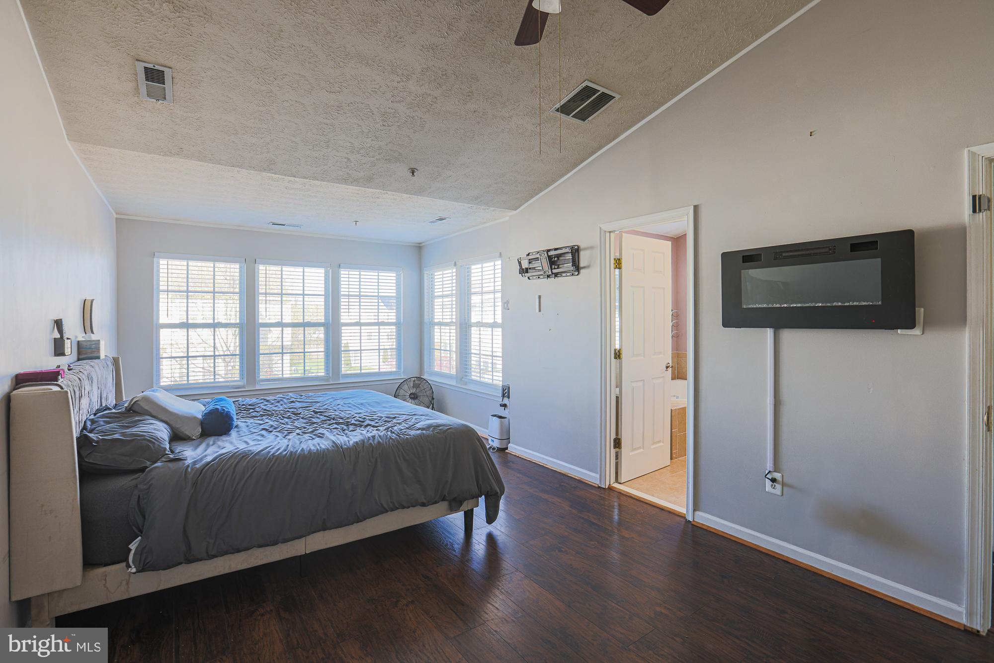 907 Tipton Road Middle River, MD 21220 - Photo 28 of 46 Primary Bedroom Upper Level 2