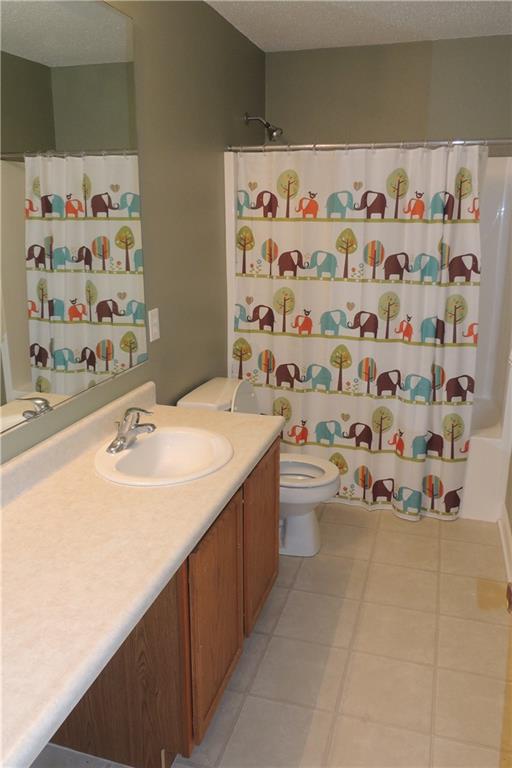 9749 Rhodes Lane Avon, IN 46123 - Photo 16 of 22
