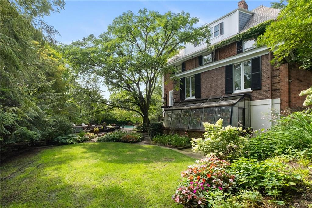 5414 Kipling Road Pittsburgh, PA 15217 - Photo 12 of 36 Gallery Image 12