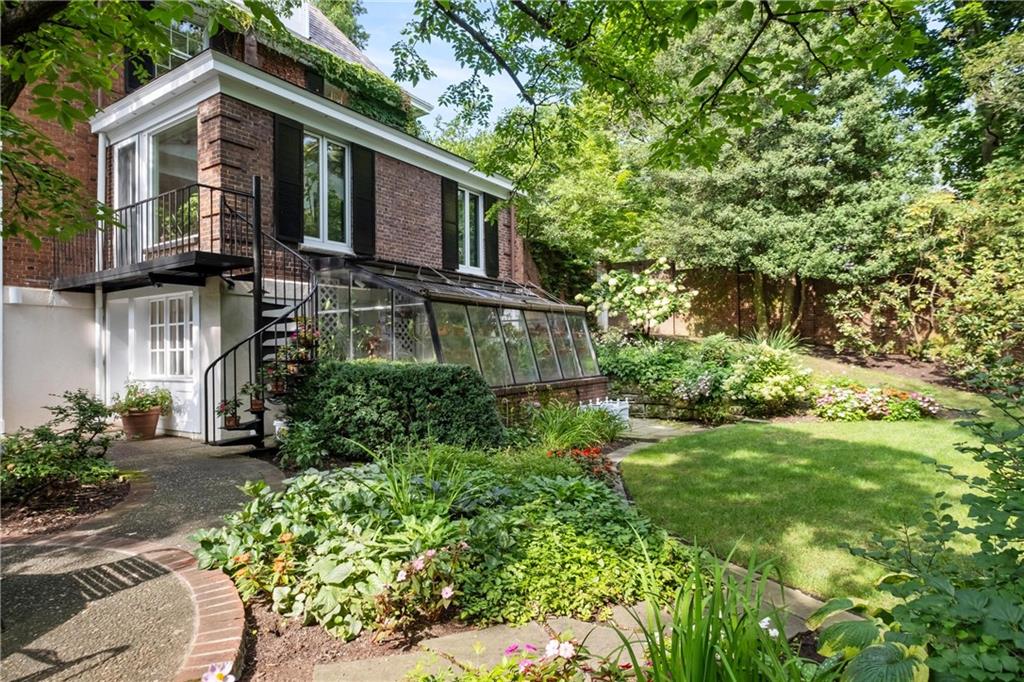 5414 Kipling Road Pittsburgh, PA 15217 - Photo 13 of 36 Gallery Image 13