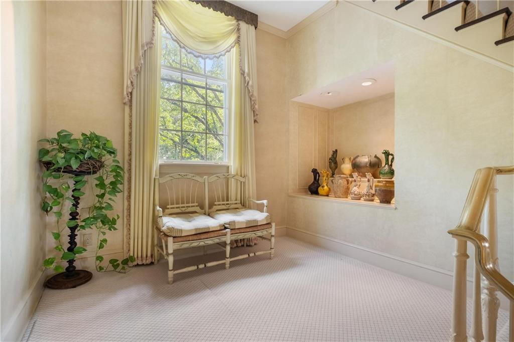 5414 Kipling Road Pittsburgh, PA 15217 - Photo 27 of 36 Gallery Image 27