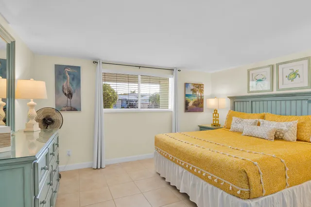 $1,400,000 | 171 10th Street, Key Colony Beach, FL 33051