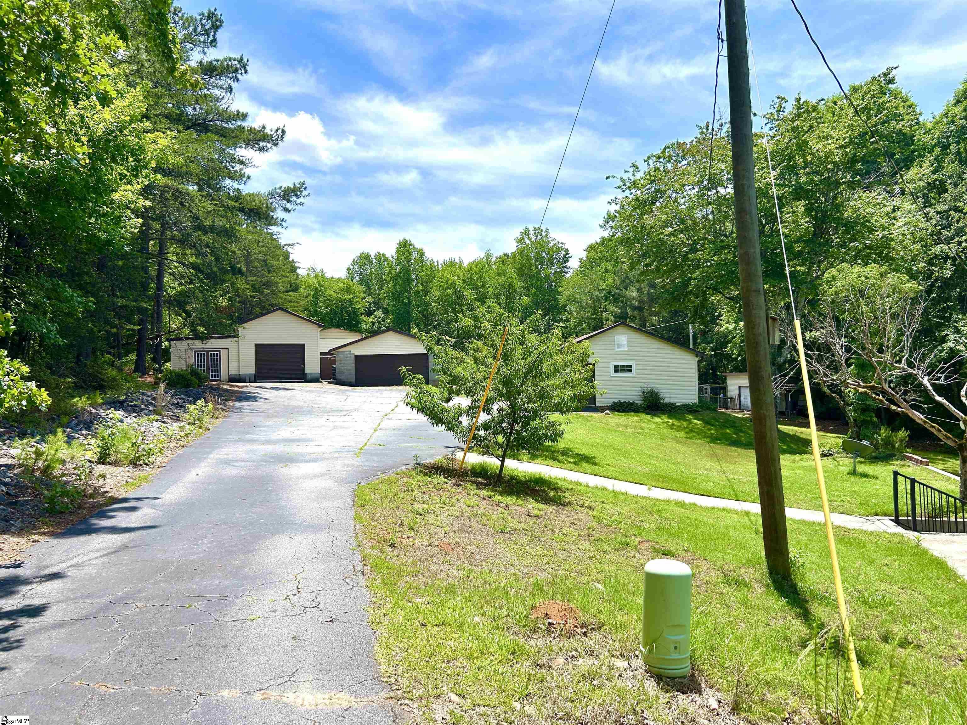 346 Wolf Creek Road Easley, SC 29640 - Photo 37 of 47