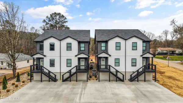 $2,200 | 8306 Lobelia Lane, Knoxville, TN 37920