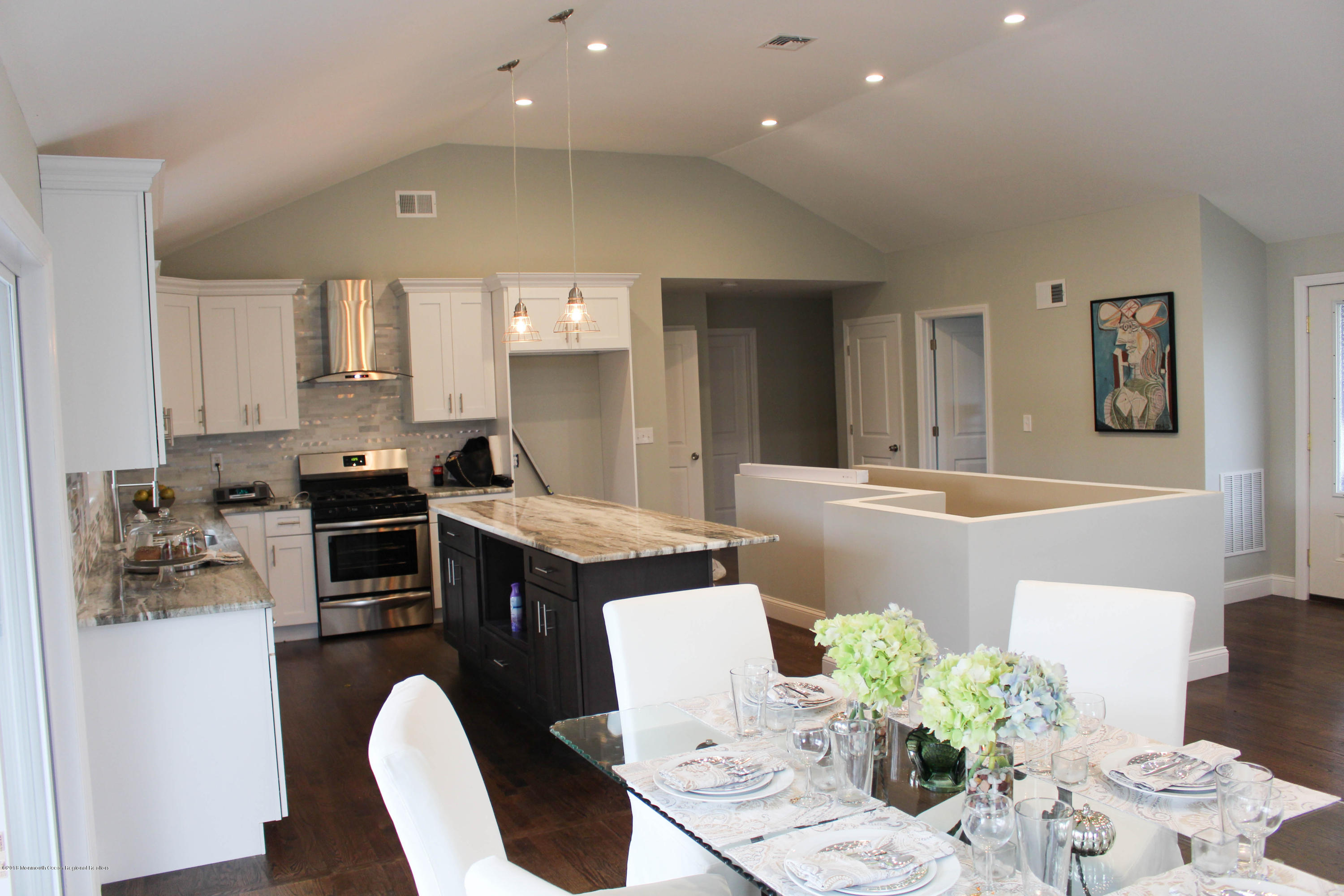75 Broad Street Matawan, NJ 07747 - Photo 2 of 11 IMG_3654