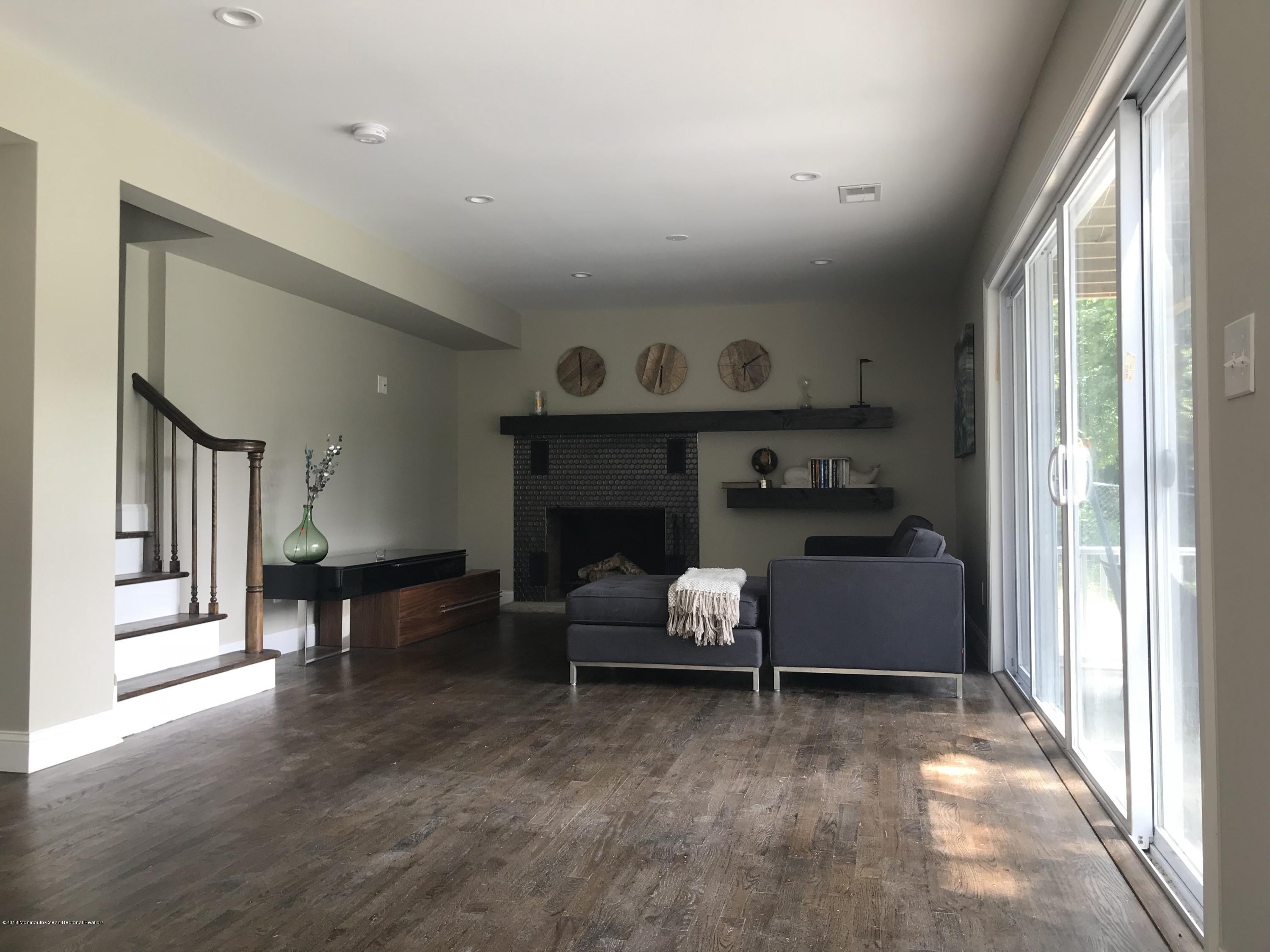 75 Broad Street Matawan, NJ 07747 - Photo 6 of 11 IMG_8240