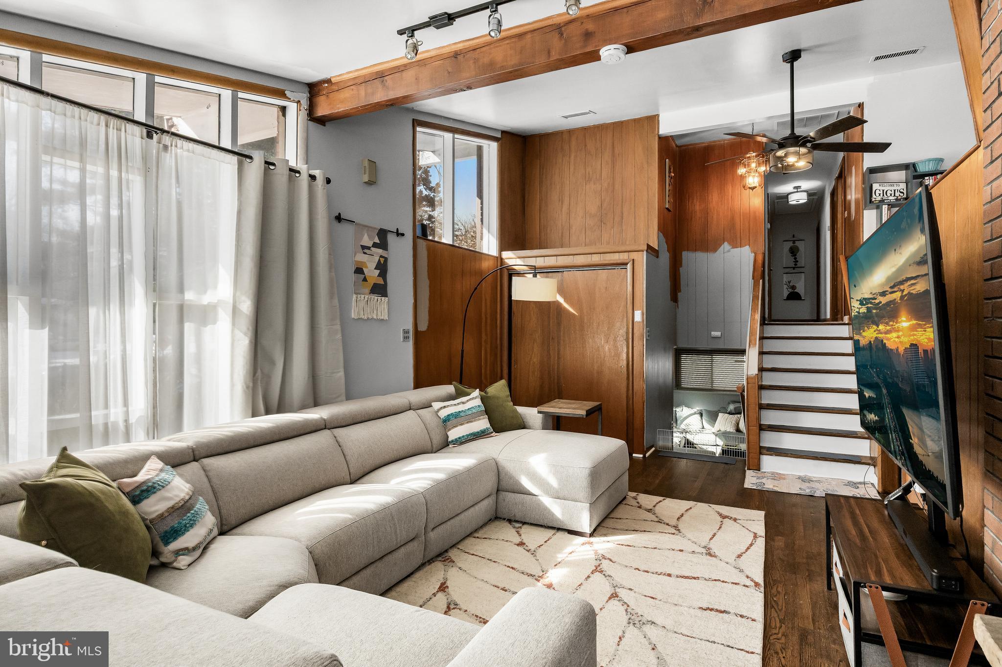 418 Sherry Way Cherry Hill, NJ 08034 - Photo 15 of 42 a living room with furniture and a chandelier