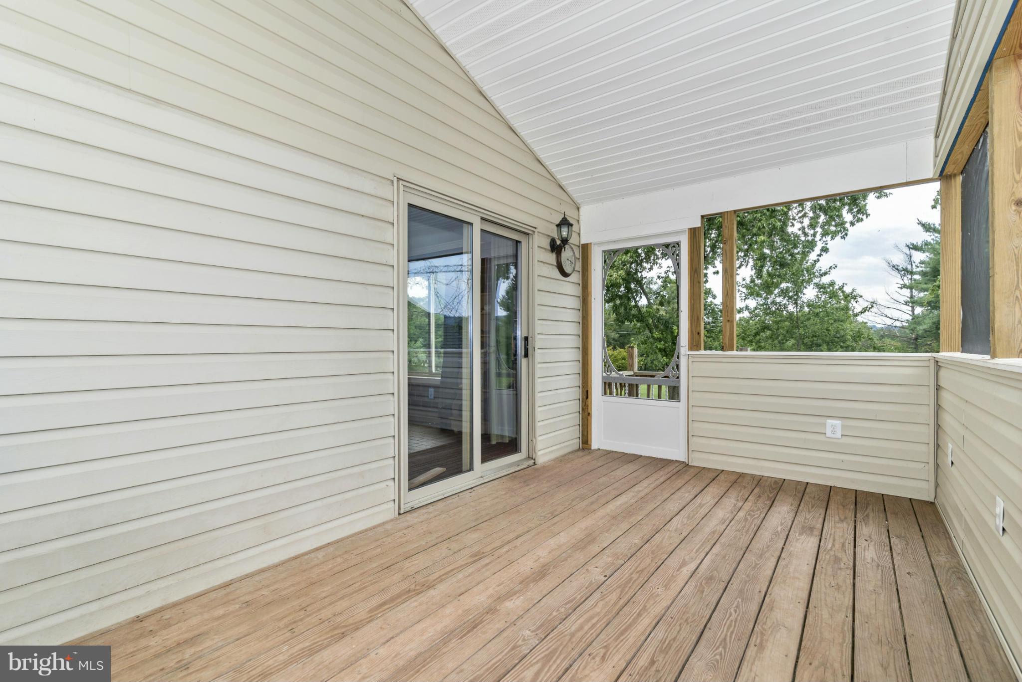 2114 Pleasant View Road Adamstown, MD 21710 - Photo 22 of 27 Exterior (General)