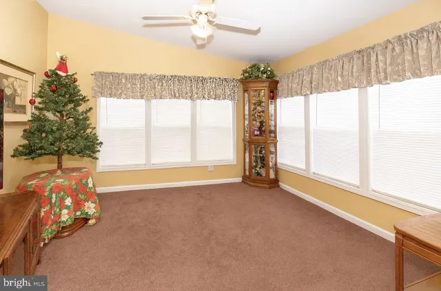 $218,000 | 303 Carver Lane, Royersford, PA 19468