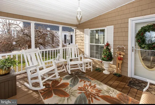 $218,000 | 303 Carver Lane, Royersford, PA 19468