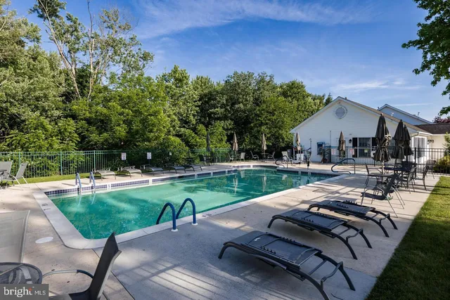 $218,000 | 303 Carver Lane, Royersford, PA 19468