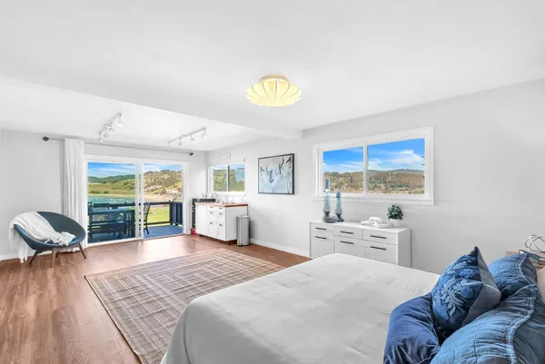 $2,250,888 | 279 Sterling Avenue, Pacifica, CA 94044