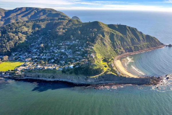 $2,250,888 | 279 Sterling Avenue, Pacifica, CA 94044