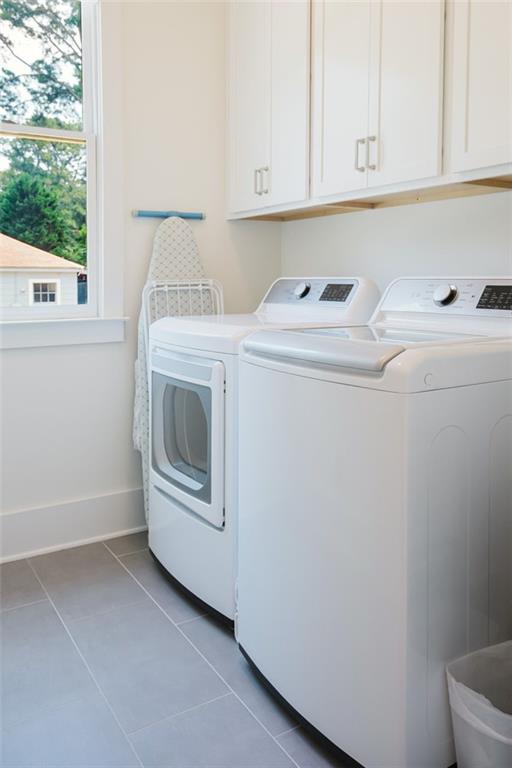 330 Mount Zion Road Southwest Hapeville, GA 30354 - Photo 20 of 41 a utility room with dryer and washer