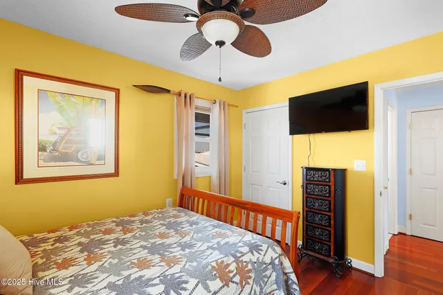 $775,000 | 102 Freeman Lane, Atlantic Beach, NC 28512