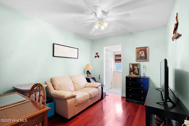 $775,000 | 102 Freeman Lane, Atlantic Beach, NC 28512