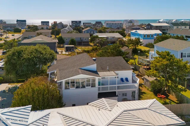 $775,000 | 102 Freeman Lane, Atlantic Beach, NC 28512