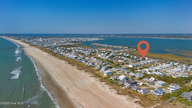 $775,000 | 102 Freeman Lane, Atlantic Beach, NC 28512
