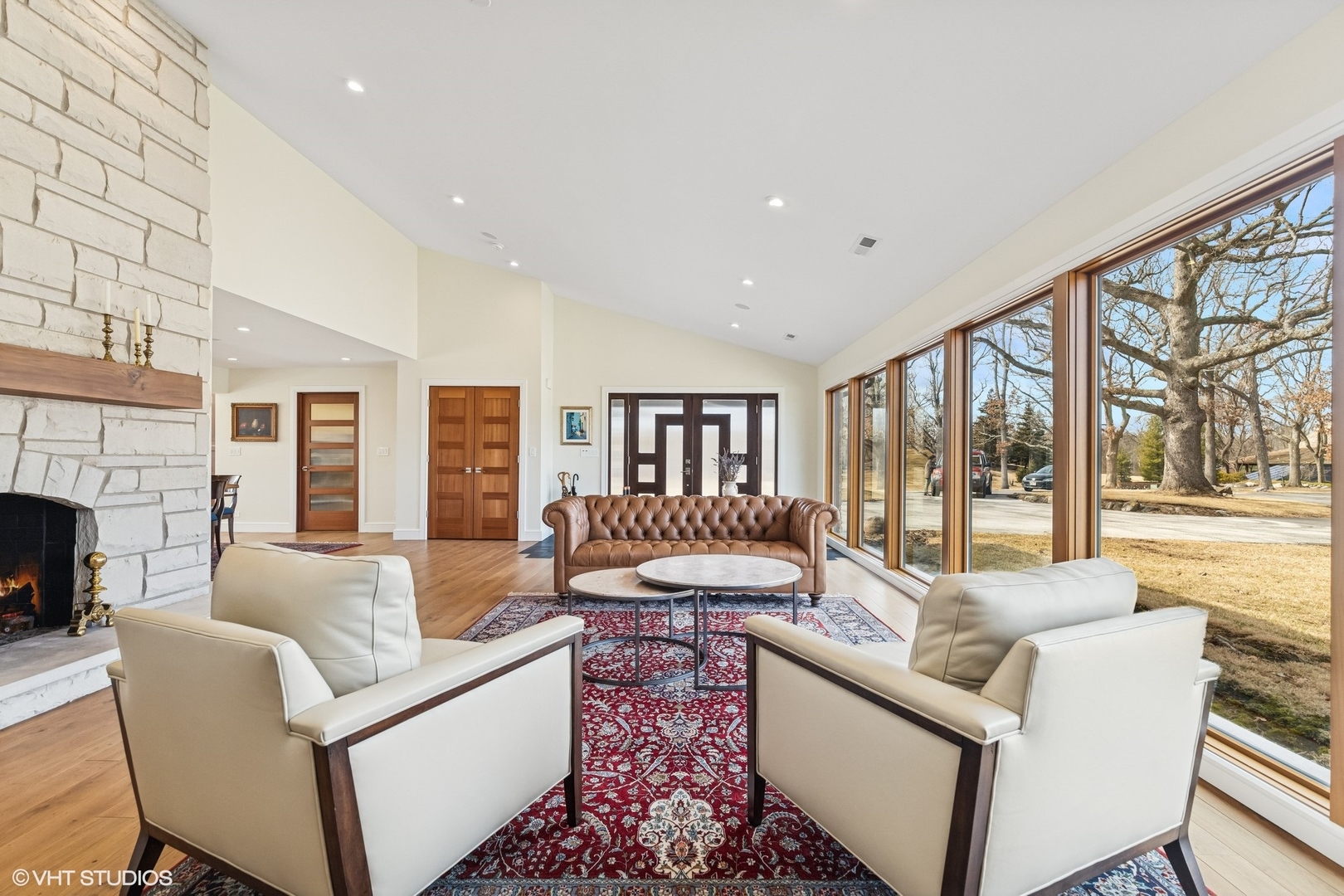 133 East County Line Road Barrington, IL 60010 - Photo 12 of 40