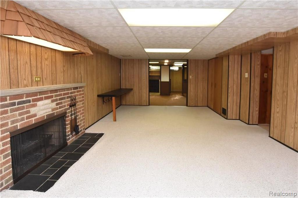 16279 Beverly Road Franklin, MI 48025 - Photo 26 of 38