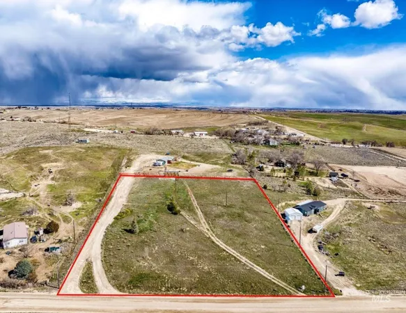 $325,000 | 590 Pearl Road, Caldwell, ID 83607