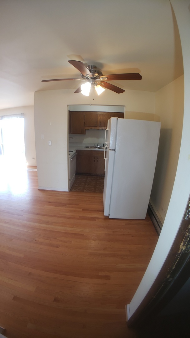 336 Lathrop Avenue, Unit 306 Forest Park, IL 60130 - Photo 8 of 42 a view of entryway and hall