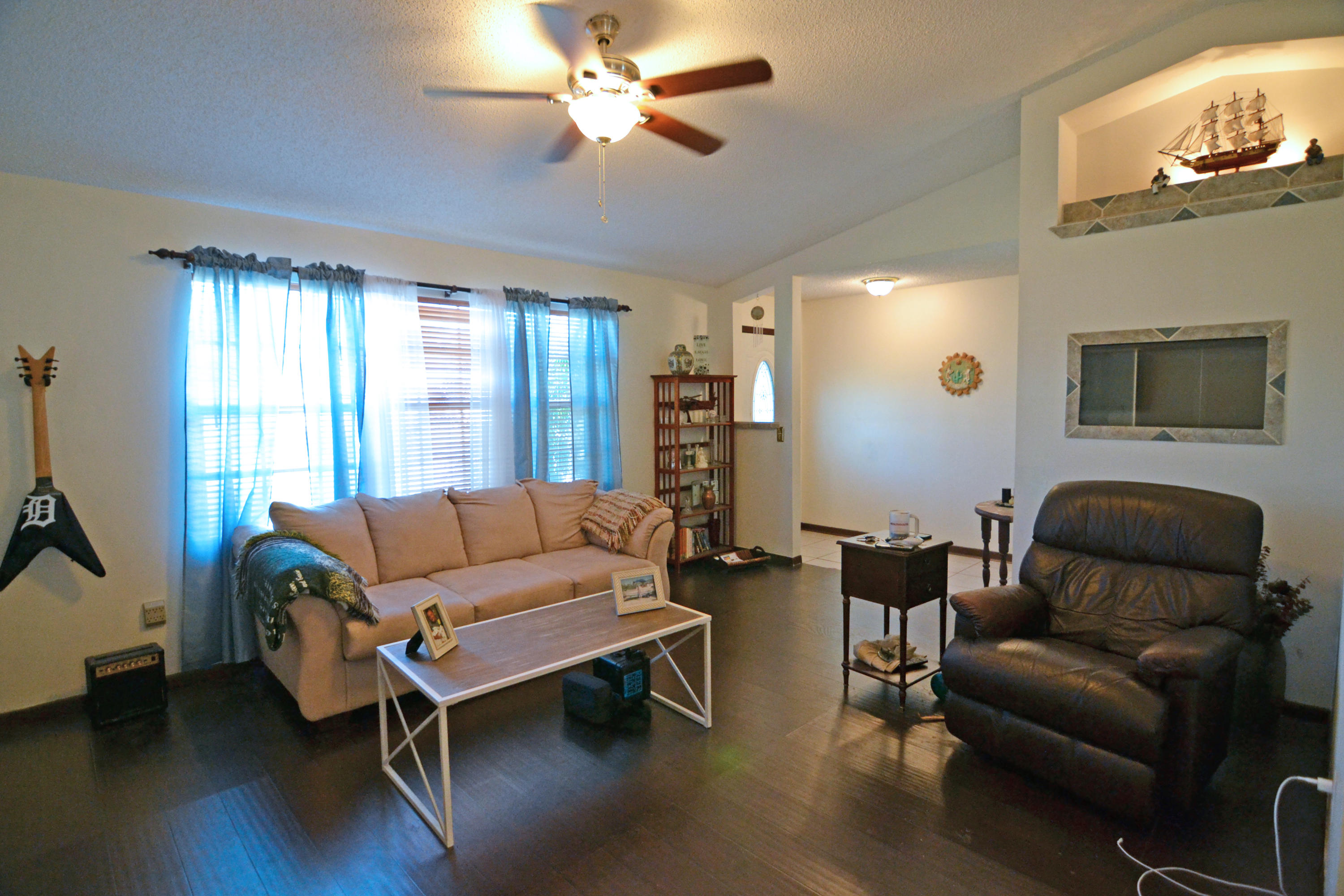 560 Southwest Ryder Road Port St. Lucie, FL 34953 - Photo 15 of 38 DSC_0010