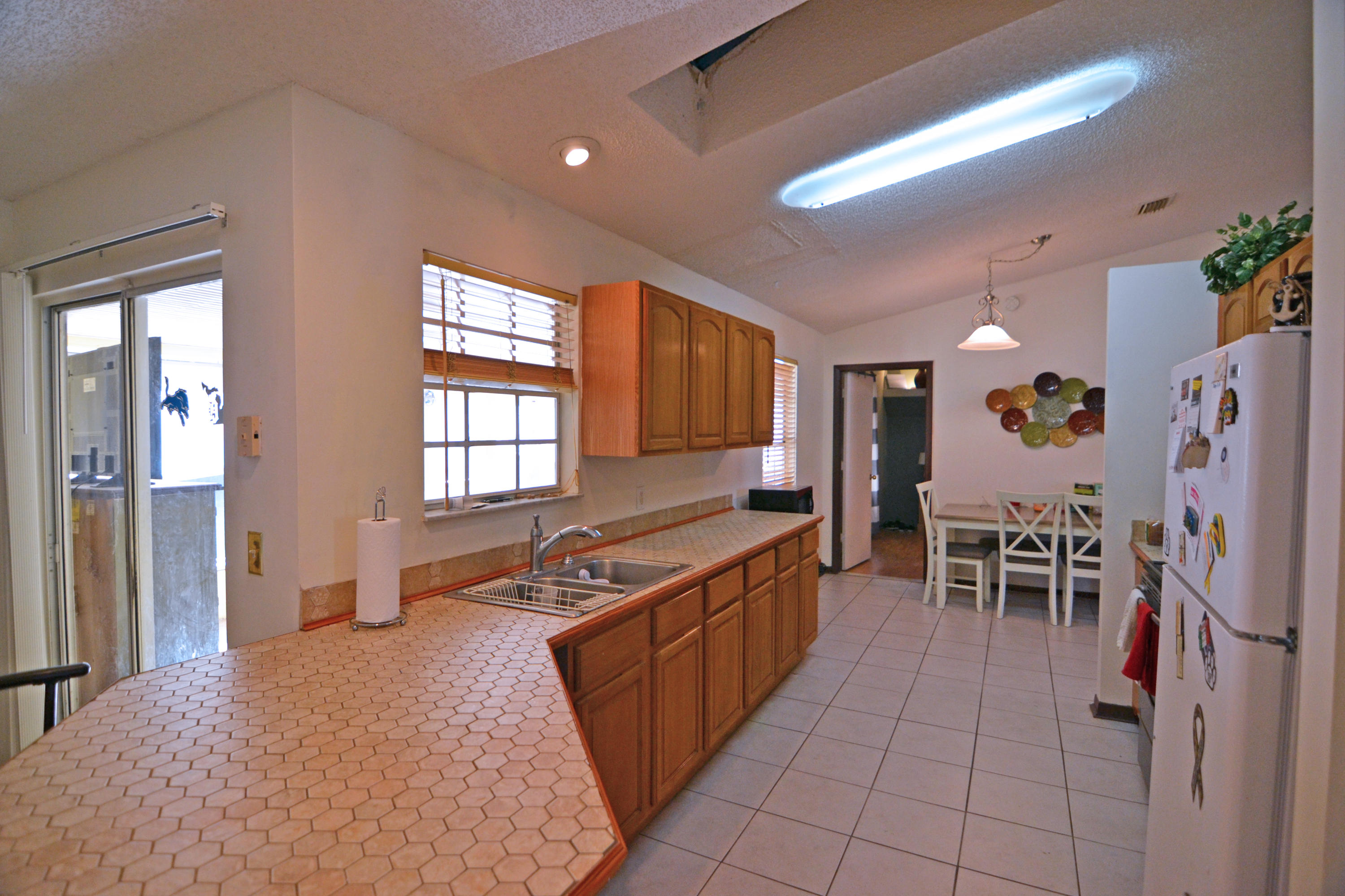560 Southwest Ryder Road Port St. Lucie, FL 34953 - Photo 19 of 38 DSC_0006