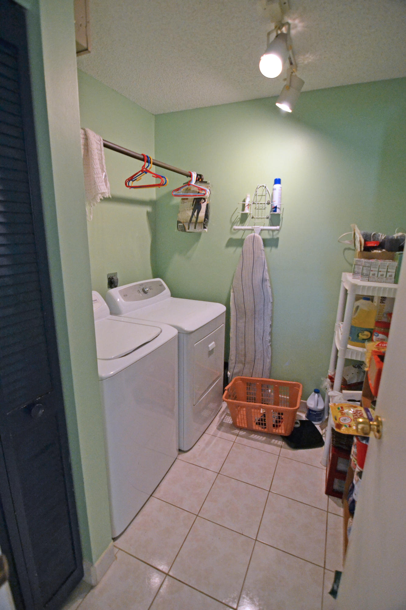 560 Southwest Ryder Road Port St. Lucie, FL 34953 - Photo 29 of 38 DSC_0019