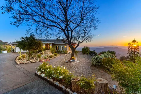 $1,145,000 | 1078 Rainbow Crest Road, Fallbrook, CA 92028