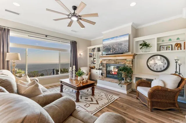 $1,180,000 | 1078 Rainbow Crest Road, Fallbrook, CA 92028