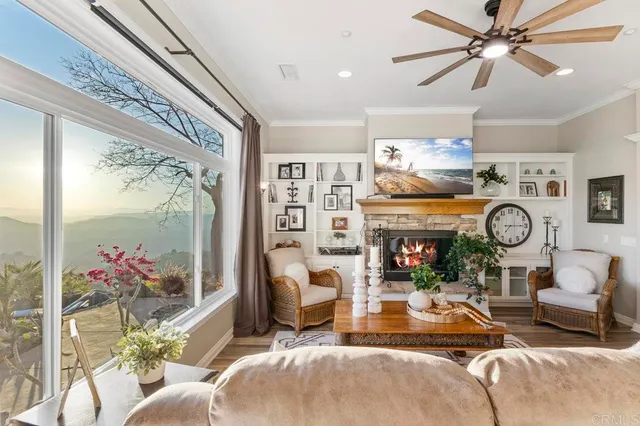 $1,180,000 | 1078 Rainbow Crest Road, Fallbrook, CA 92028