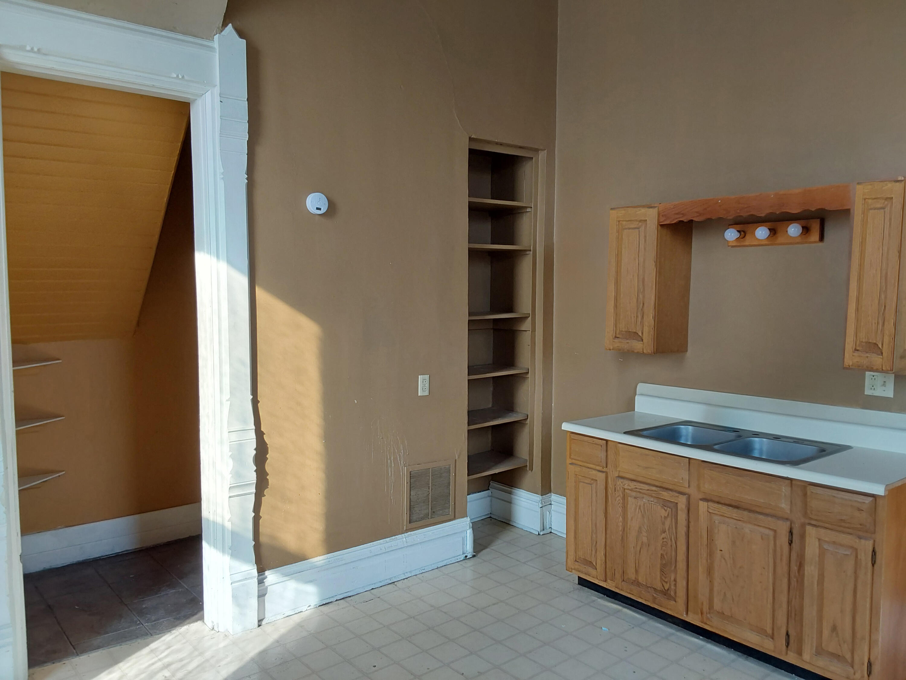 120 South Park Avenue Rensselaer, IN 47978 - Photo 25 of 34 3000x2250