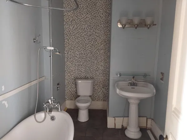 $504,000 | 120 South Park Avenue, Rensselaer, IN 47978