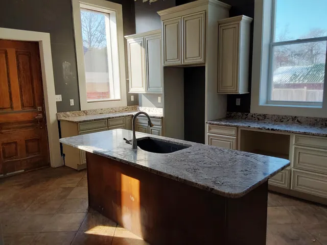 $515,000 | 120 South Park Avenue, Rensselaer, IN 47978