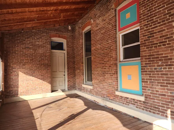 $504,000 | 120 South Park Avenue, Rensselaer, IN 47978